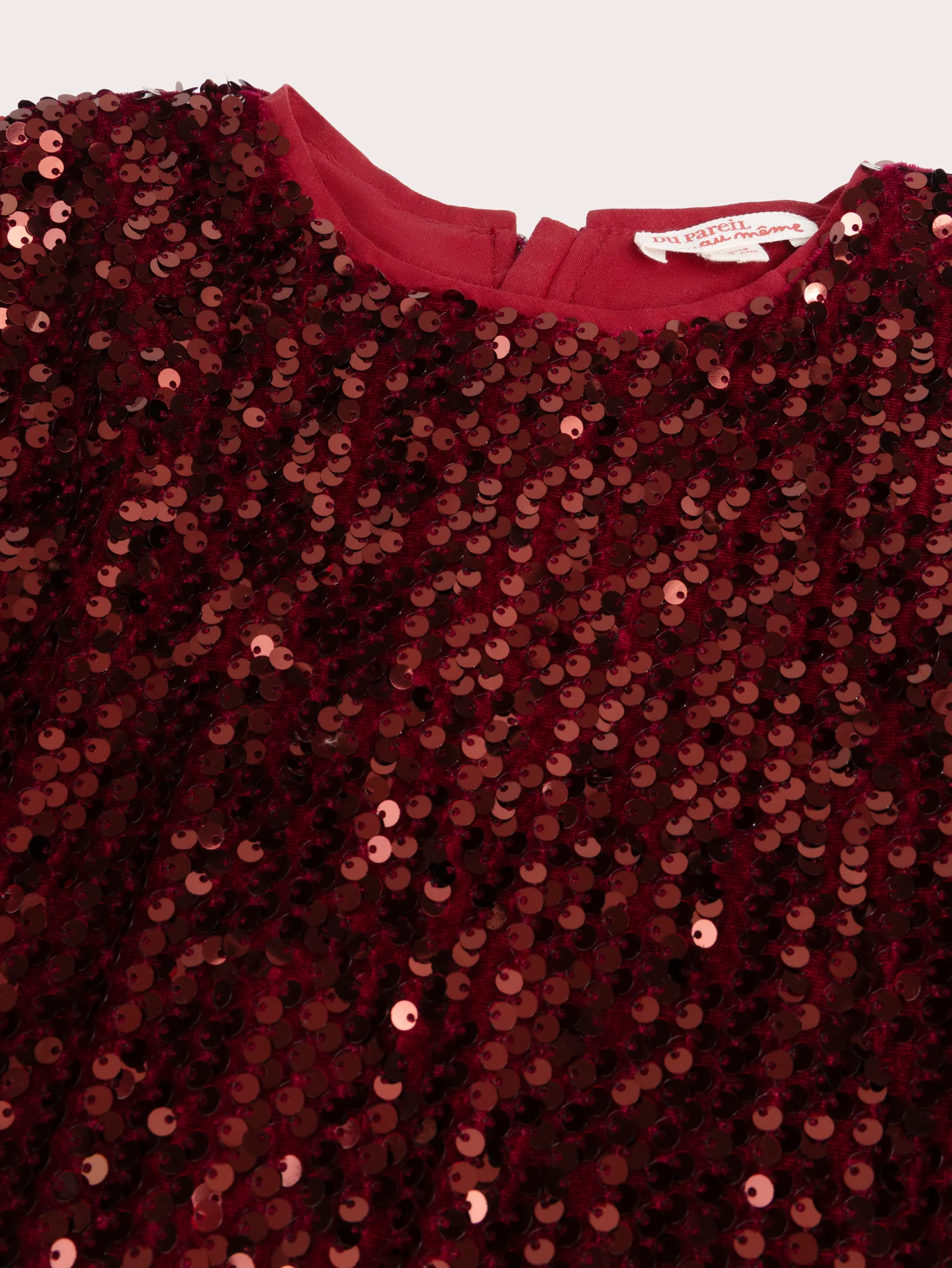 Robe à sequins bordeaux avec manches organza pour fille – Image 3