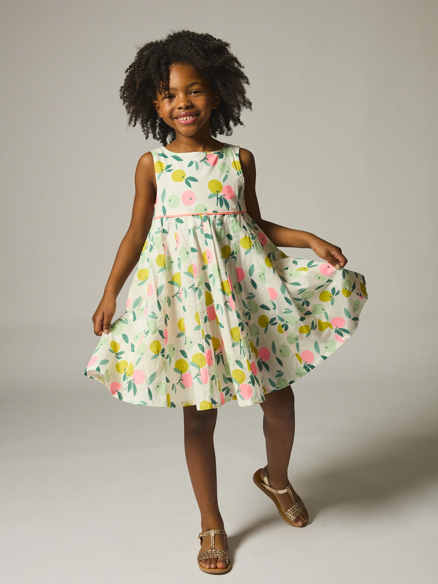 Robe à volume imprimée clémentines – Image 2