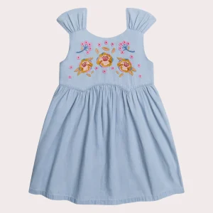 Robe brodée en denim léger bleu clair