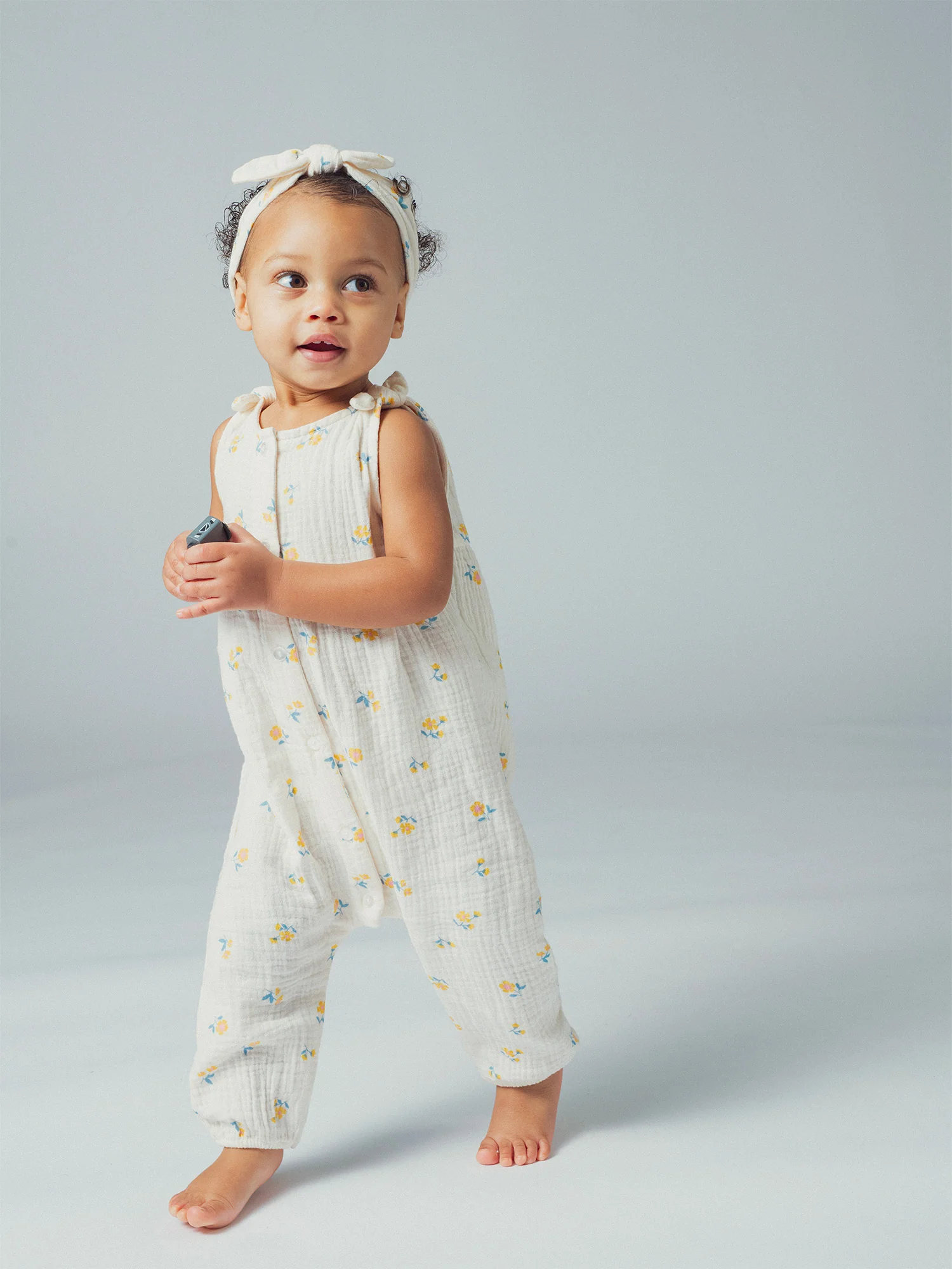 Salopette à fleurs pour bébé fille – Image 2