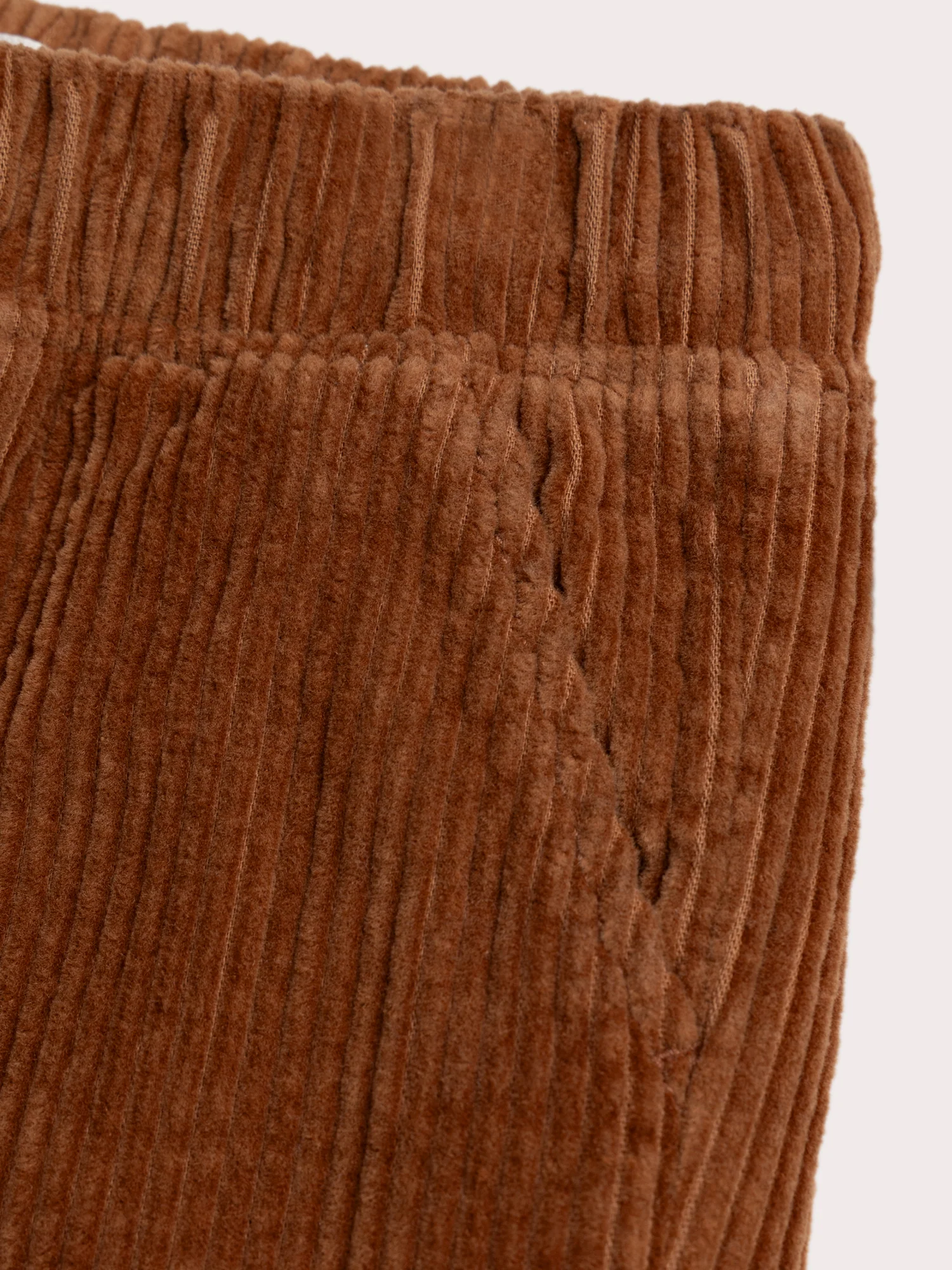 Pantalon caramel en velours côtelé double chaud – Image 2