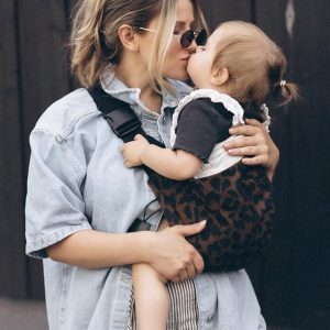 PORTE BEBE NAISSANCE | IDÉAL