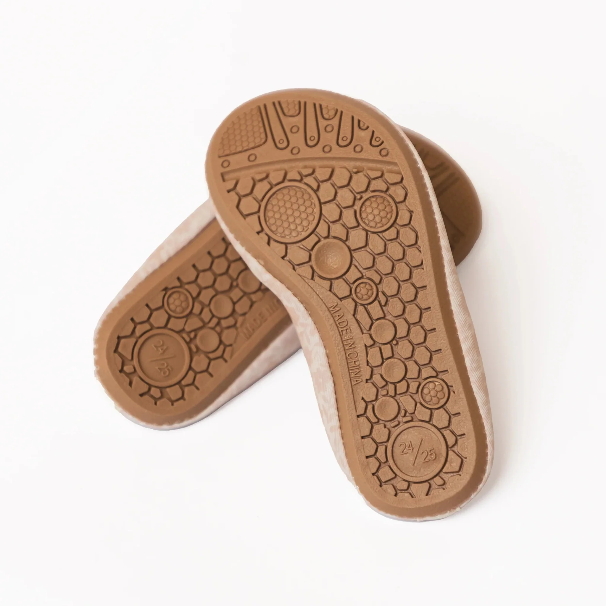 Chaussures de natation - Vintage squares – Image 3