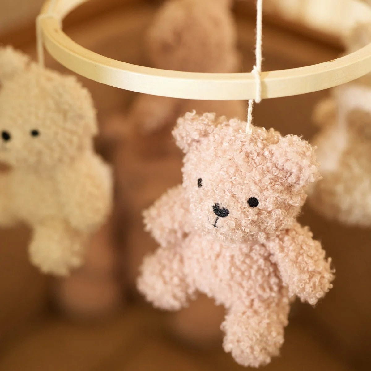 Mobile - Teddy bear - Wild rose / natural – Image 4