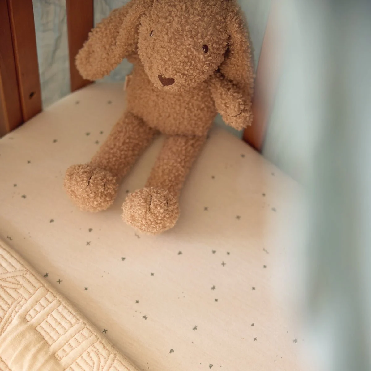 Peluche - Bunny Riverside (37 cm) – Image 6